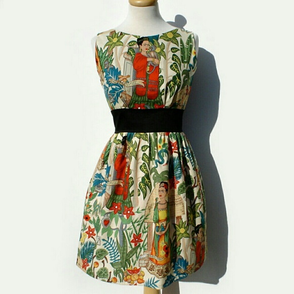 Hemet Dresses & Skirts - Frida Kahlo Empire Waist Dress